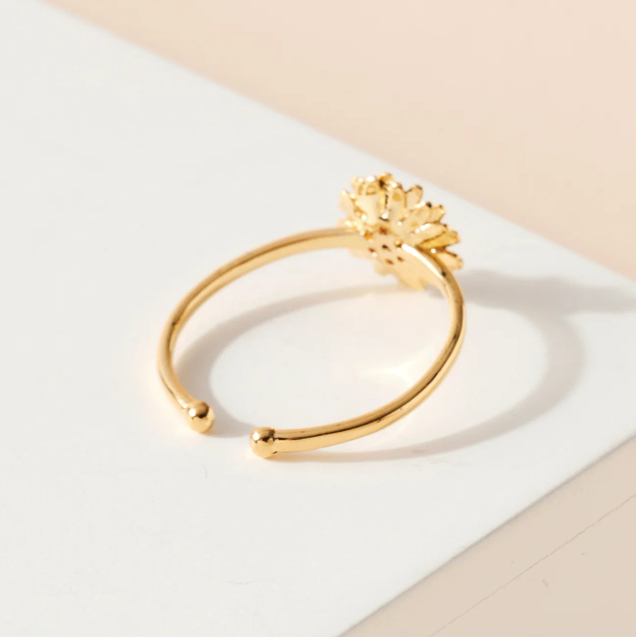 ‘FLOWER’ Ring - Gold