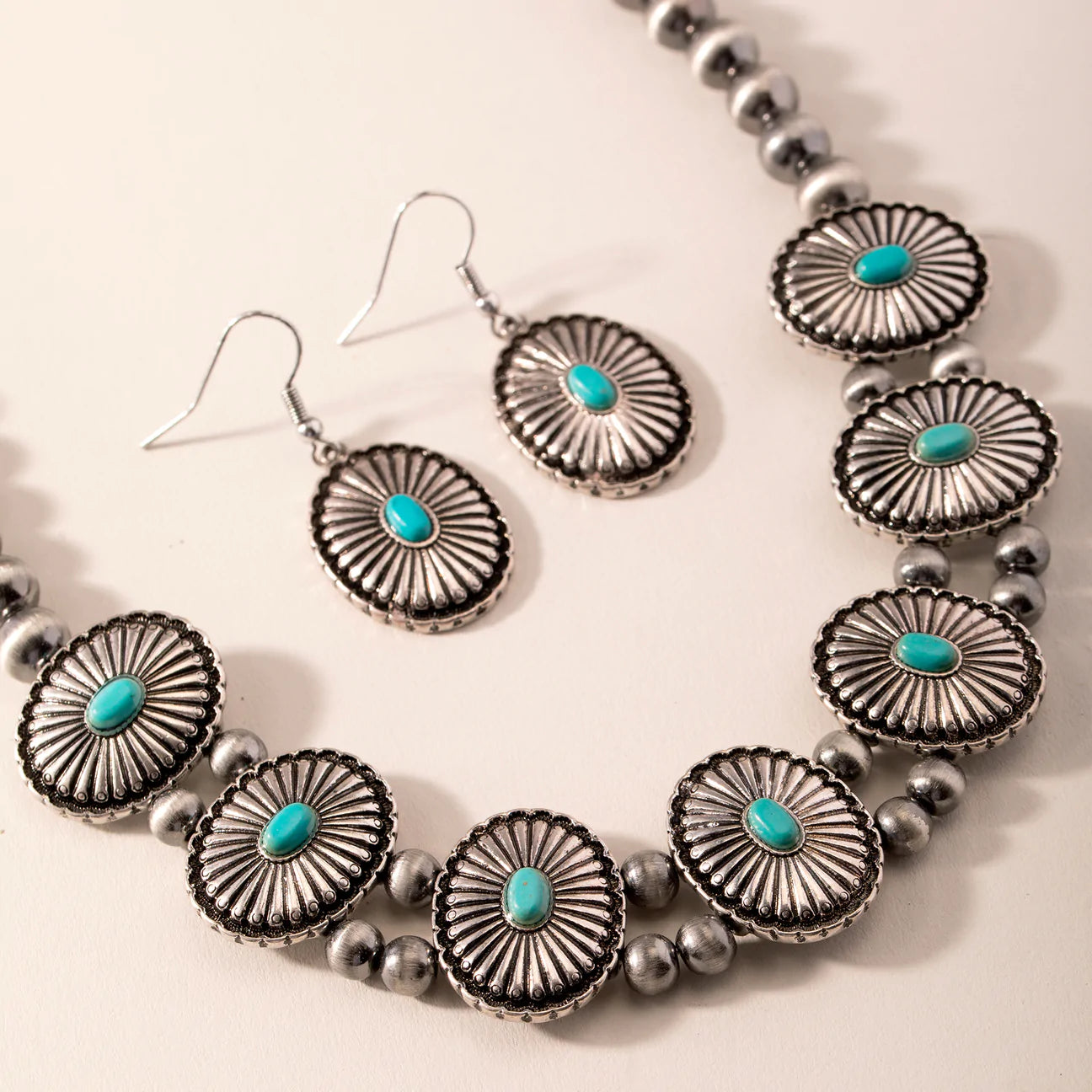 ‘BELLE’ Necklace & Earring Set